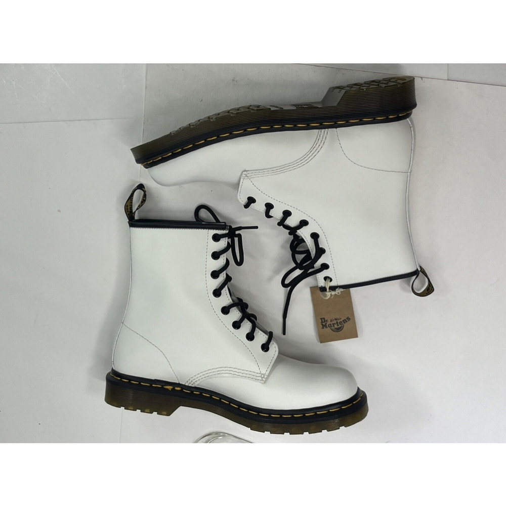 Dr. Martens White Combat Boots Women Size 10 Leather Black 8-Eye New No Box - Picture 11 of 14